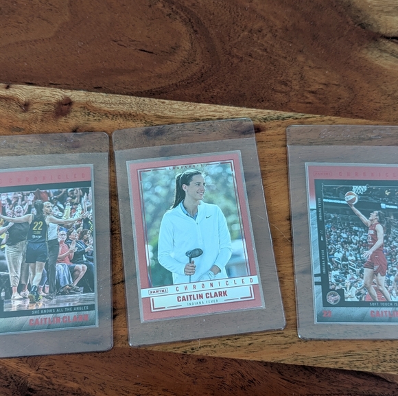 Lot Of 3 Caitlin Clark Chronicled 2025 Red Holo & Foil Cards 24, 36, 100 - Picture 2 of 8